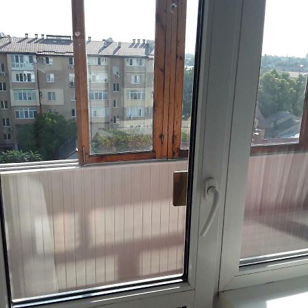 5 Minutes To The City Center Mykolaiv Exterior foto