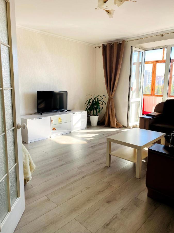 5 Minutes To The City Center Mykolaiv Exterior foto